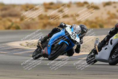 media/Feb-27-2022-CVMA (Sun) [[a3977b6969]]/Race 6 500 Supersport-350 Supersport (Holeshot)/